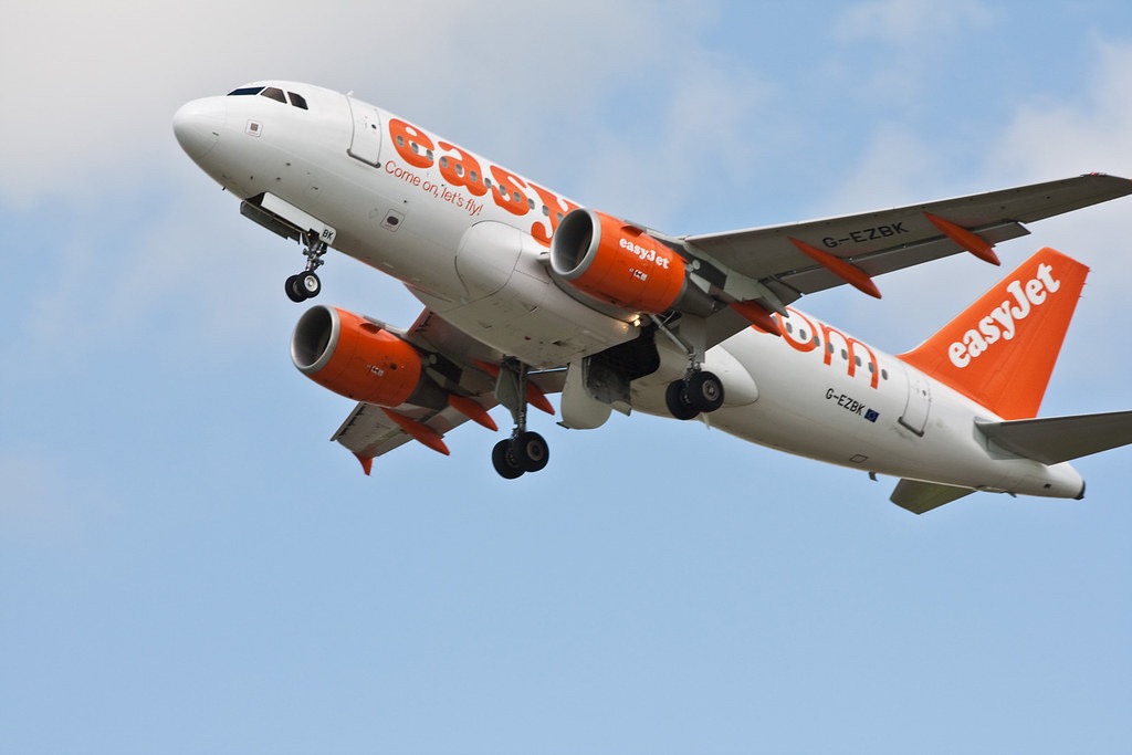 Public photograph for From Milan to London — How Loud Is Takeoff?